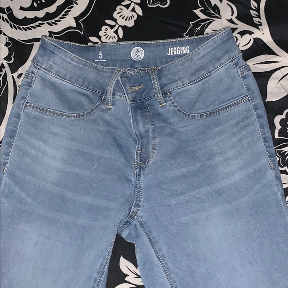 Junior's SO High Rise Knit Jegging